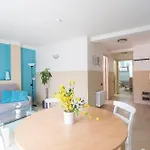 Legerova 33 Hotel