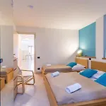 Ξενοδοχείο Legerova 33 3*