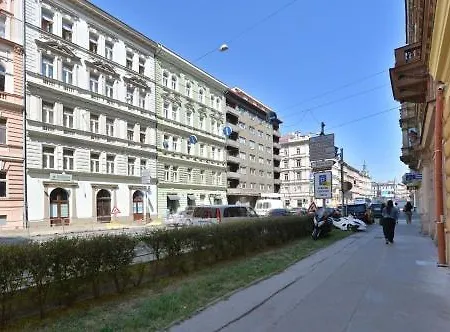 Legerova 33 3* Praag