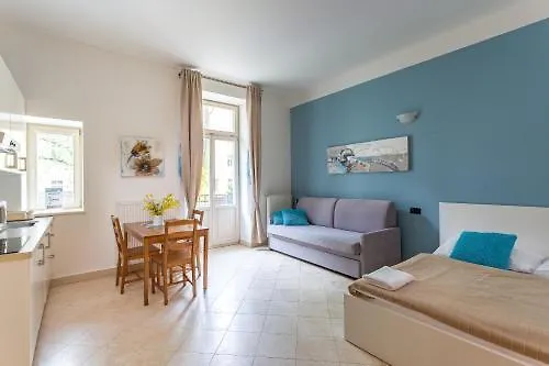 Legerova 33 3* プラハ