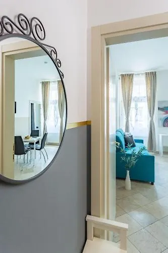 ホテル Legerova 33