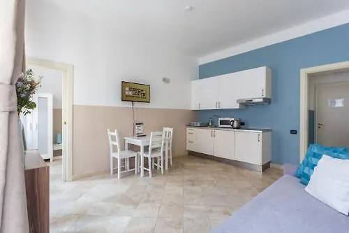 Legerova 33 ホテル