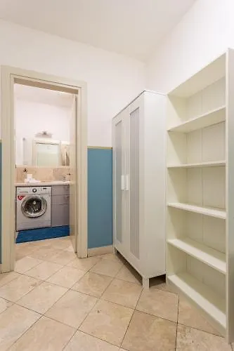 Legerova 33 ホテル