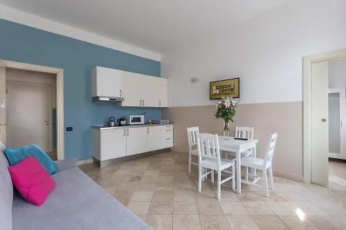 ホテル Legerova 33