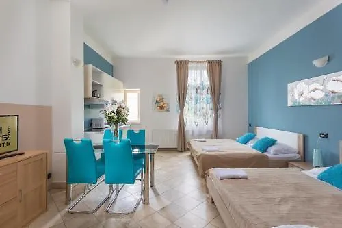 ホテル Legerova 33