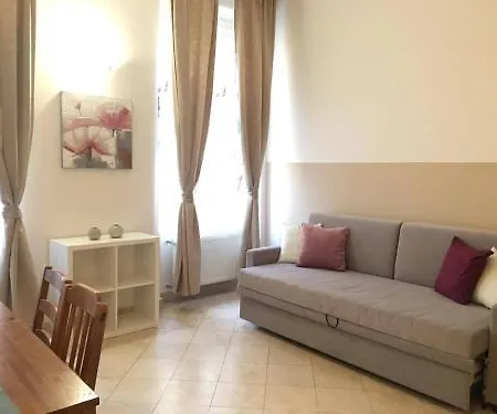 Legerova 33 3* Prague